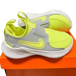 Nike Toddler Boys’ Preschool Flex Runner 3 Slip In Shoes in White & Lemon Sz-10c